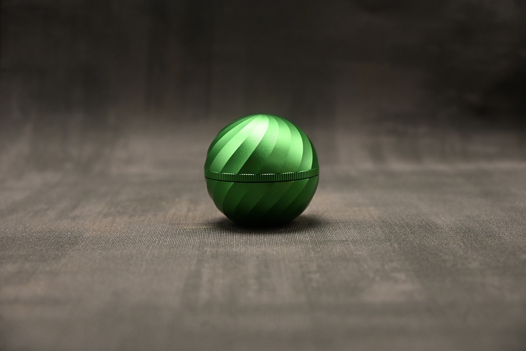 Black Leaf Kugelgrinder 4-tlg - grün