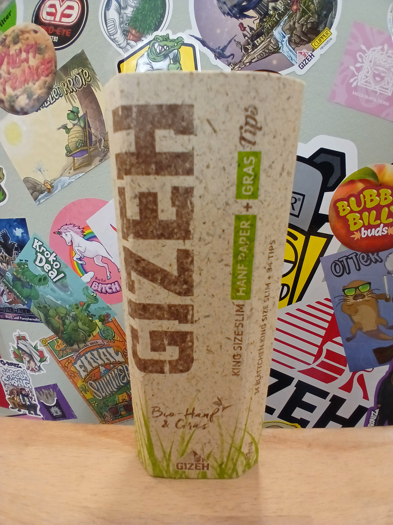 GIZEH Hanf + Gras King Size Slim + Tips