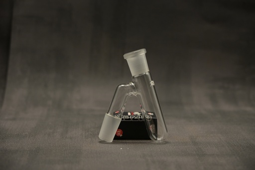 [P0000730] Zenit Schmutzfänger gewinkelt Dirtcatcher