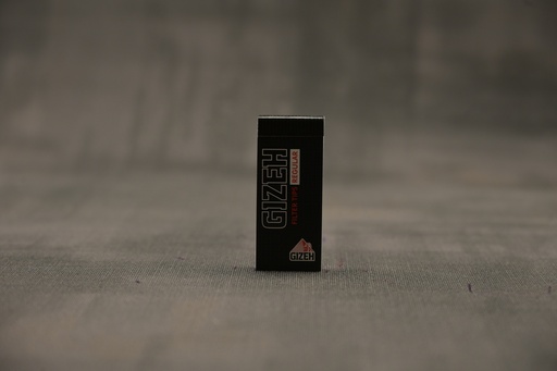 [P0000551] Gizeh Black Filter Tips Regular